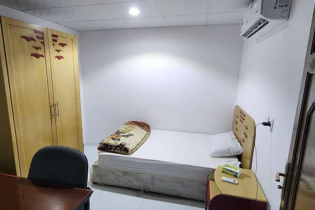 Private Single Room In A Shared Apartment In Makkah